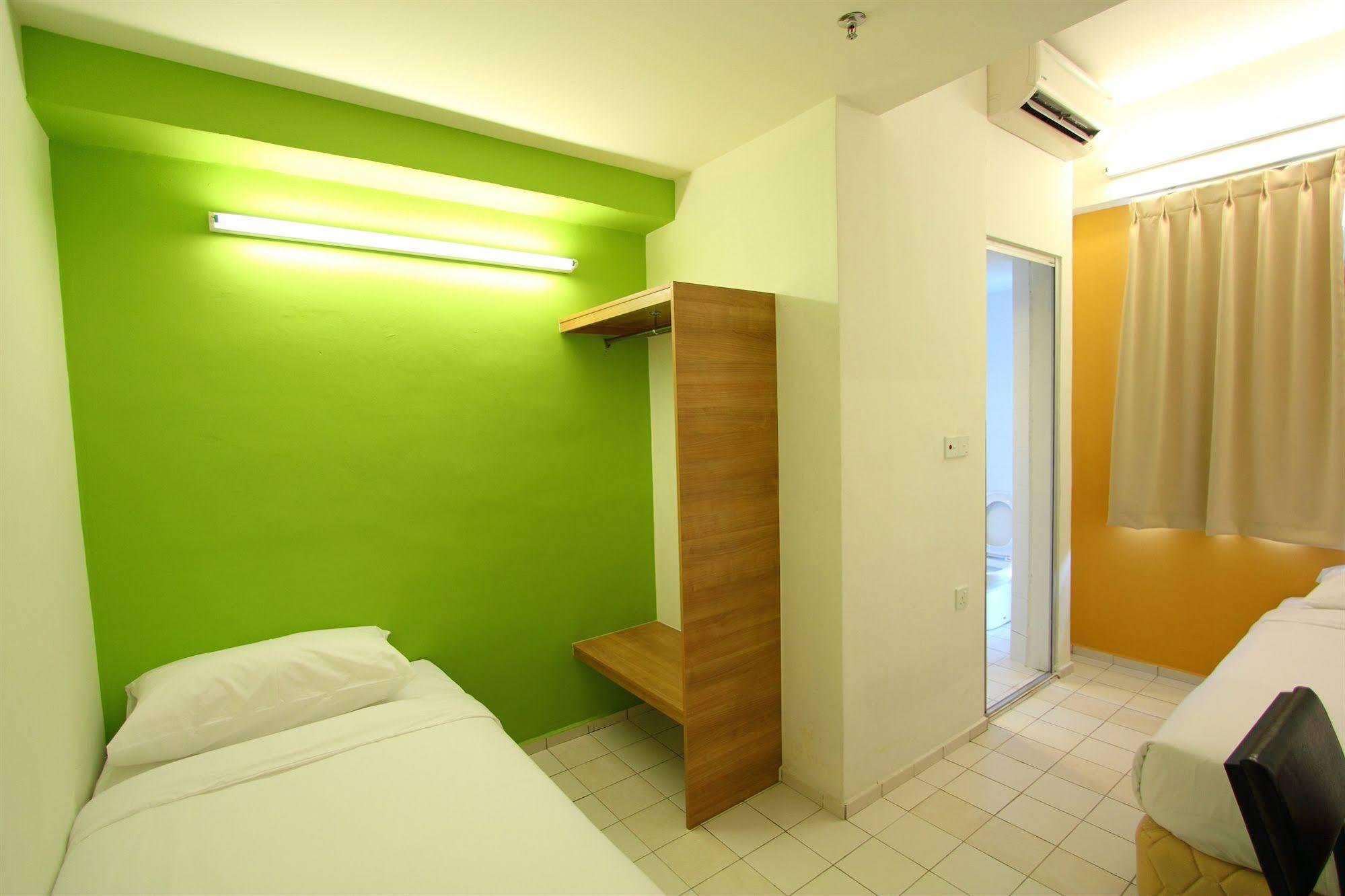 Oyo 90150 City Campus Lodge & Hotel Kuala Lumpur Exterior photo