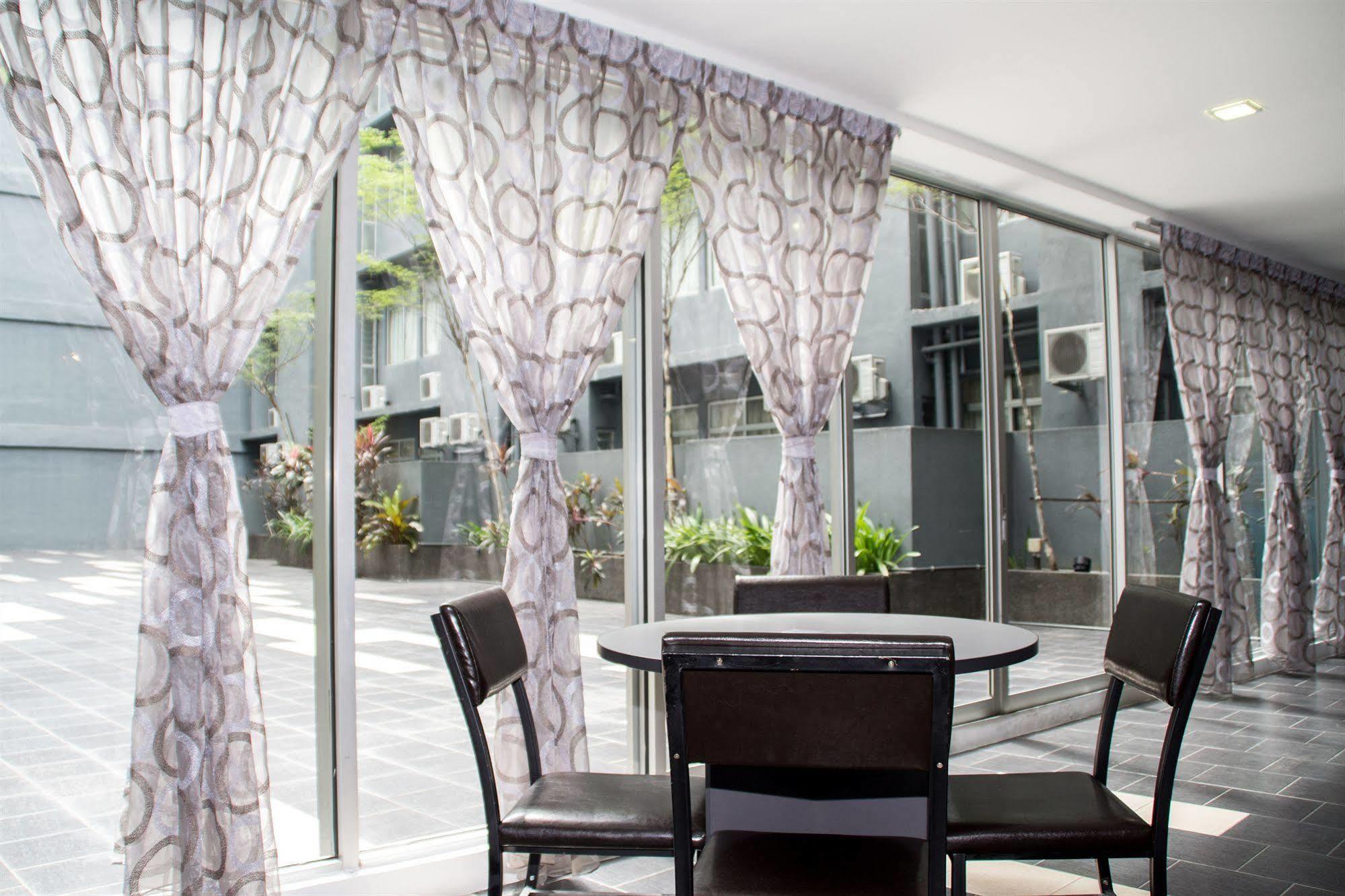 Oyo 90150 City Campus Lodge & Hotel Kuala Lumpur Exterior photo